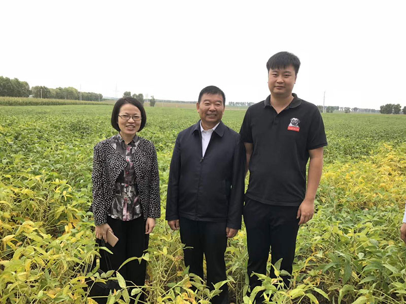 岳氏集團(tuán)應(yīng)邀出席2018中國(guó)大豆食品專(zhuān)用原料研討會(huì)