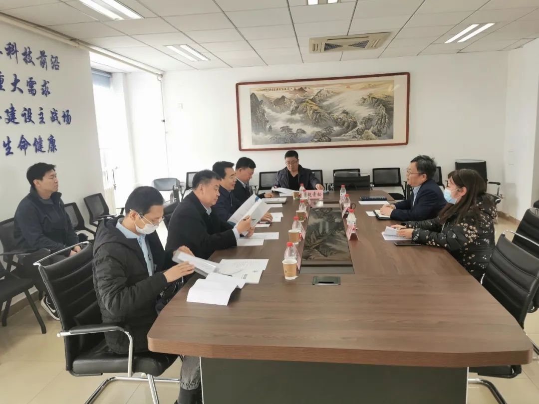 全國(guó)人大代表、內(nèi)蒙古興安盟委書(shū)記張曉兵一行到訪中國(guó)農(nóng)業(yè)科學(xué)院農(nóng)產(chǎn)品加工研究所